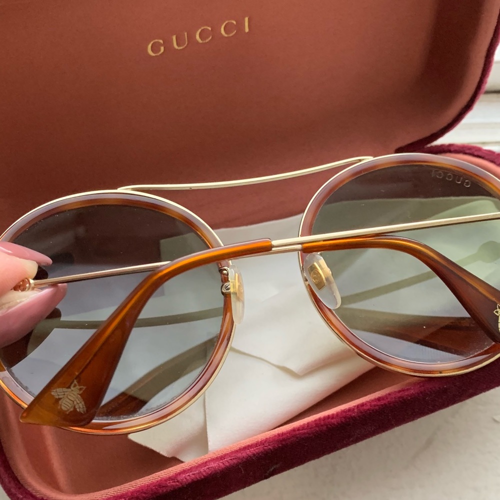 Authentic Gucci sunglasses - Picture 5 of 5